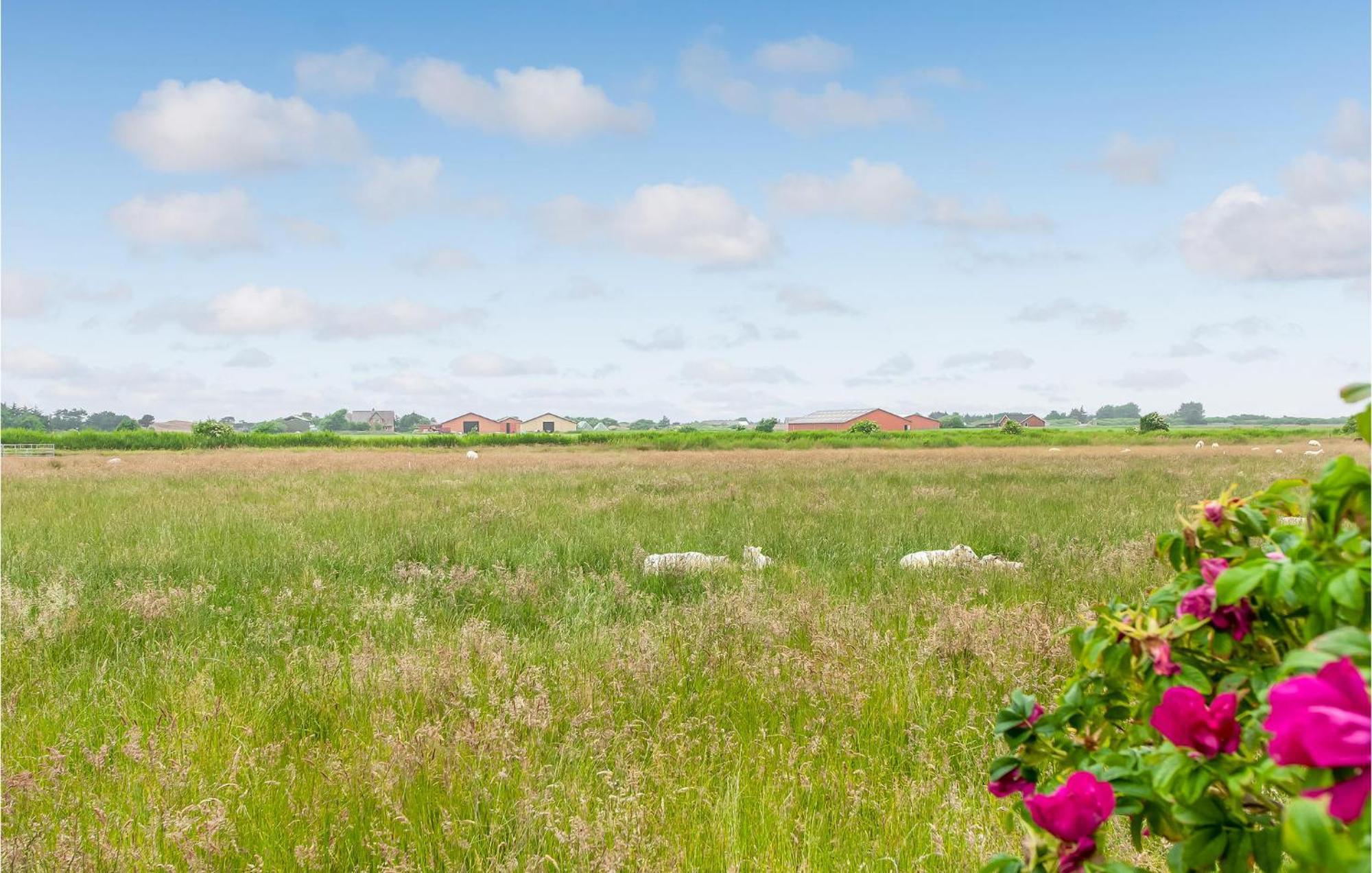One-Bedroom Holiday Home In Ribe Mandø By Екстериор снимка